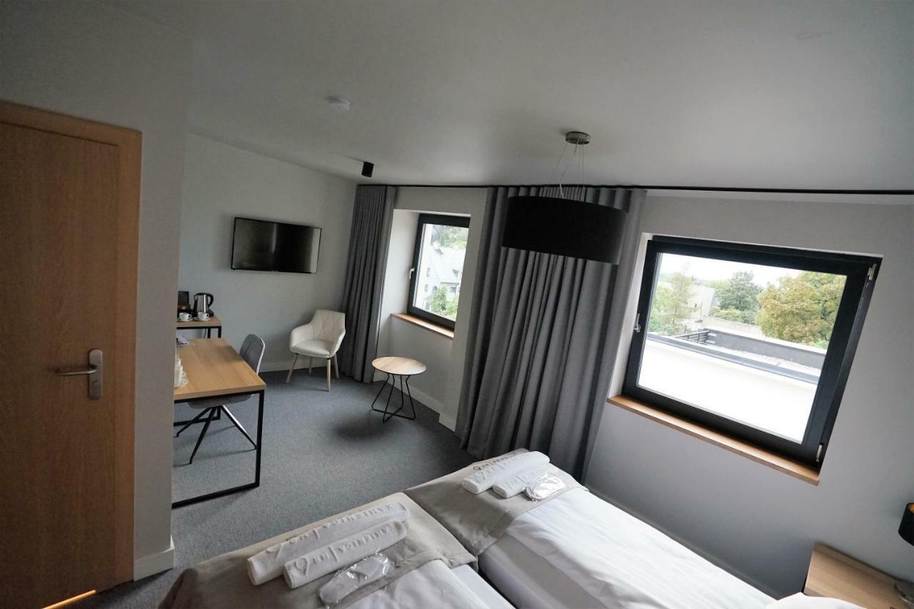 Kamienica Nr 6 Aparthotel อเล็กซานดรูฟ ลูดสกี ภายนอก รูปภาพ