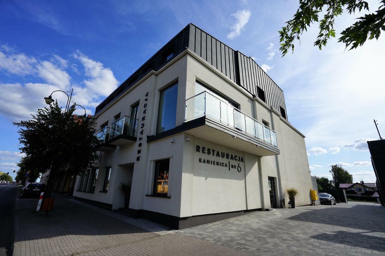 Kamienica Nr 6 Aparthotel อเล็กซานดรูฟ ลูดสกี ภายนอก รูปภาพ